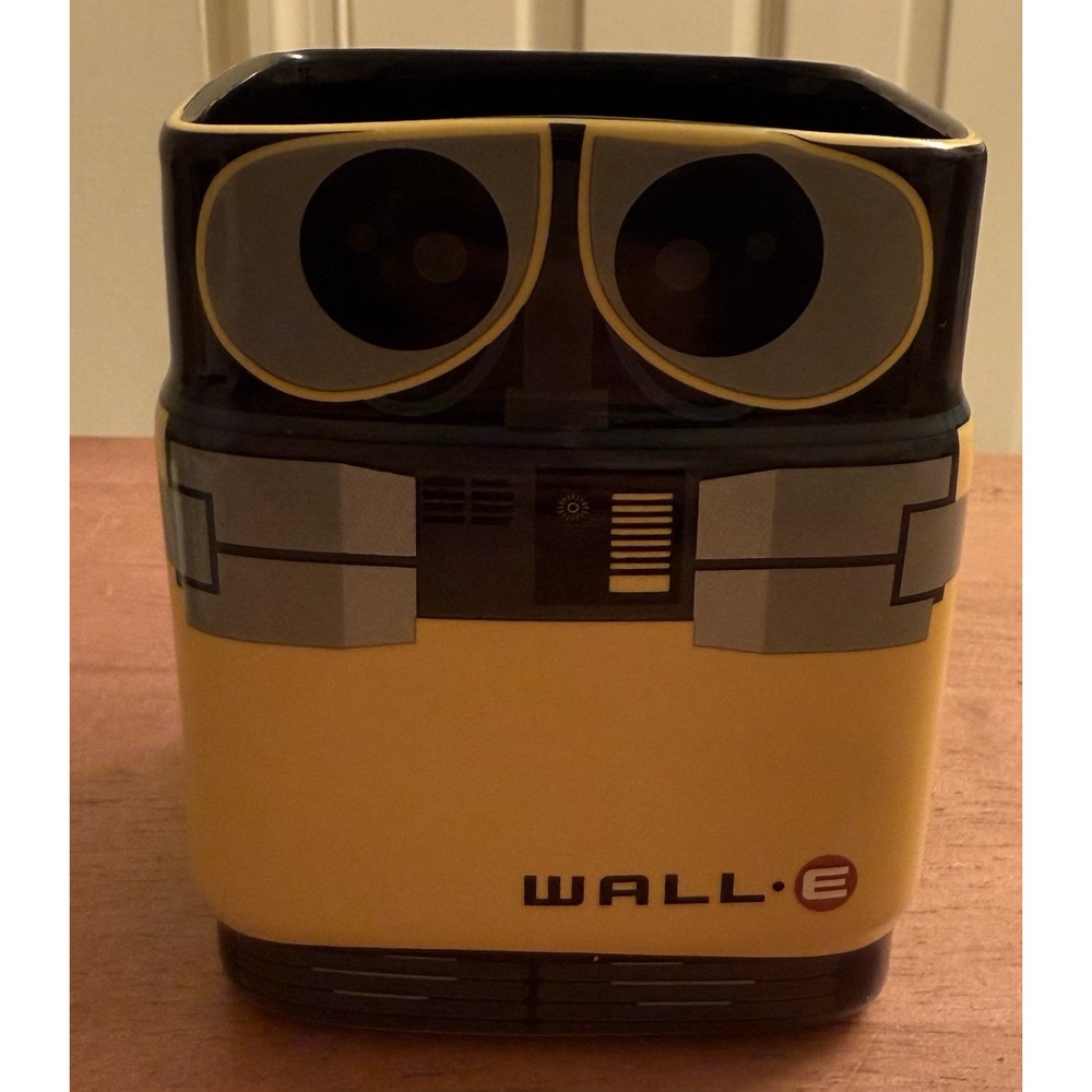 Wall-E Robot 3D Mug Squared Shape - Rare Disney Store Collectable Cup EUC